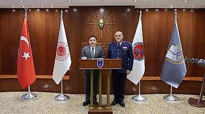 Vali Çiçek, 2. Hava Bakım Fabrika Müdürlüğünün 100. Yıl gururuna ortak oldu