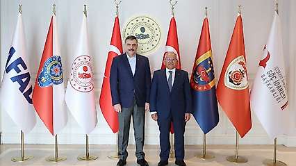 Başkan Büyükkılıç, Bakan Çiftçi ile bir araya geldi