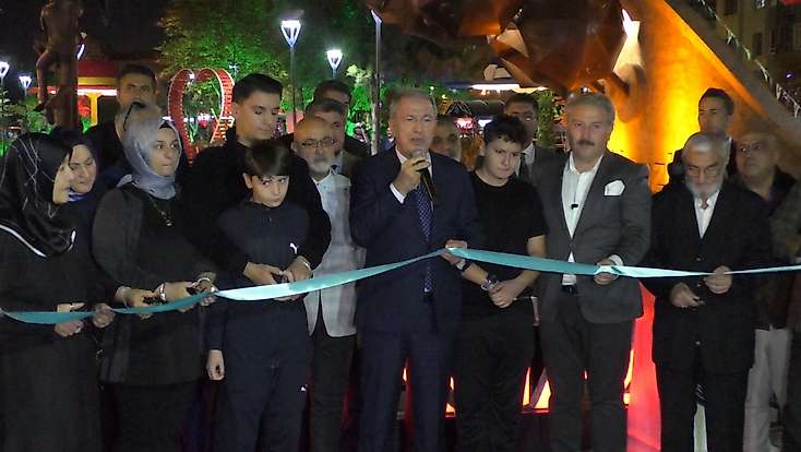 Melikgazi Belediyesi Mustafa Tümgüç Parkı açıldı