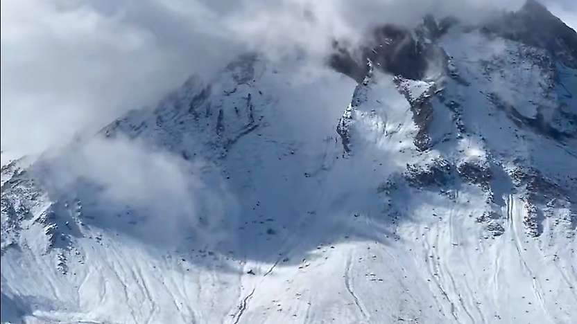 Erciyes'teki beyaz örtü genişliyor