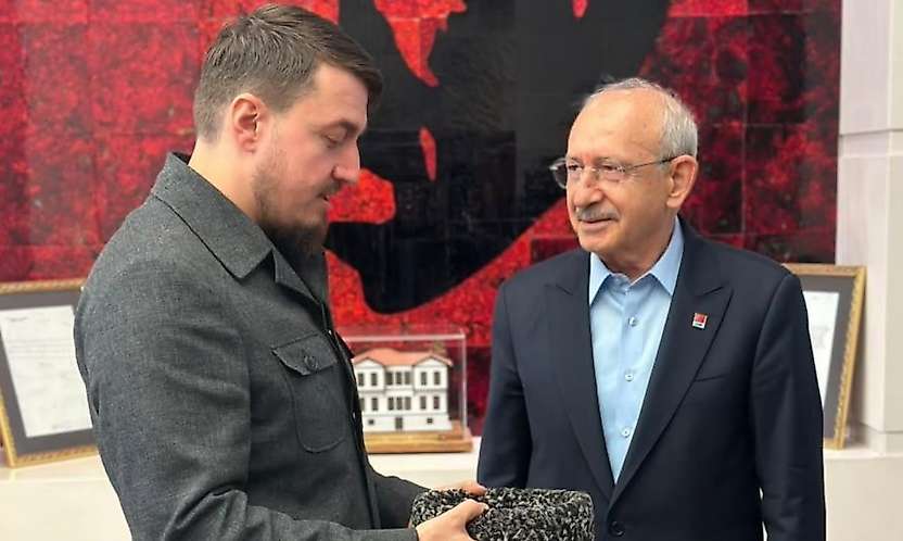 Çeçenistan heyetinden Kılıçdaroğlu'na ziyaret: İki halkın dostluğu konuşuldu